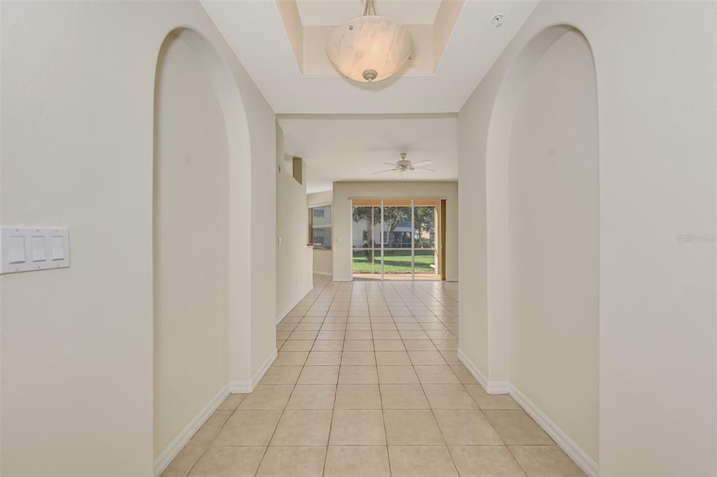 Property Photo: 4270 Vicenza Drive B40 FL 34293