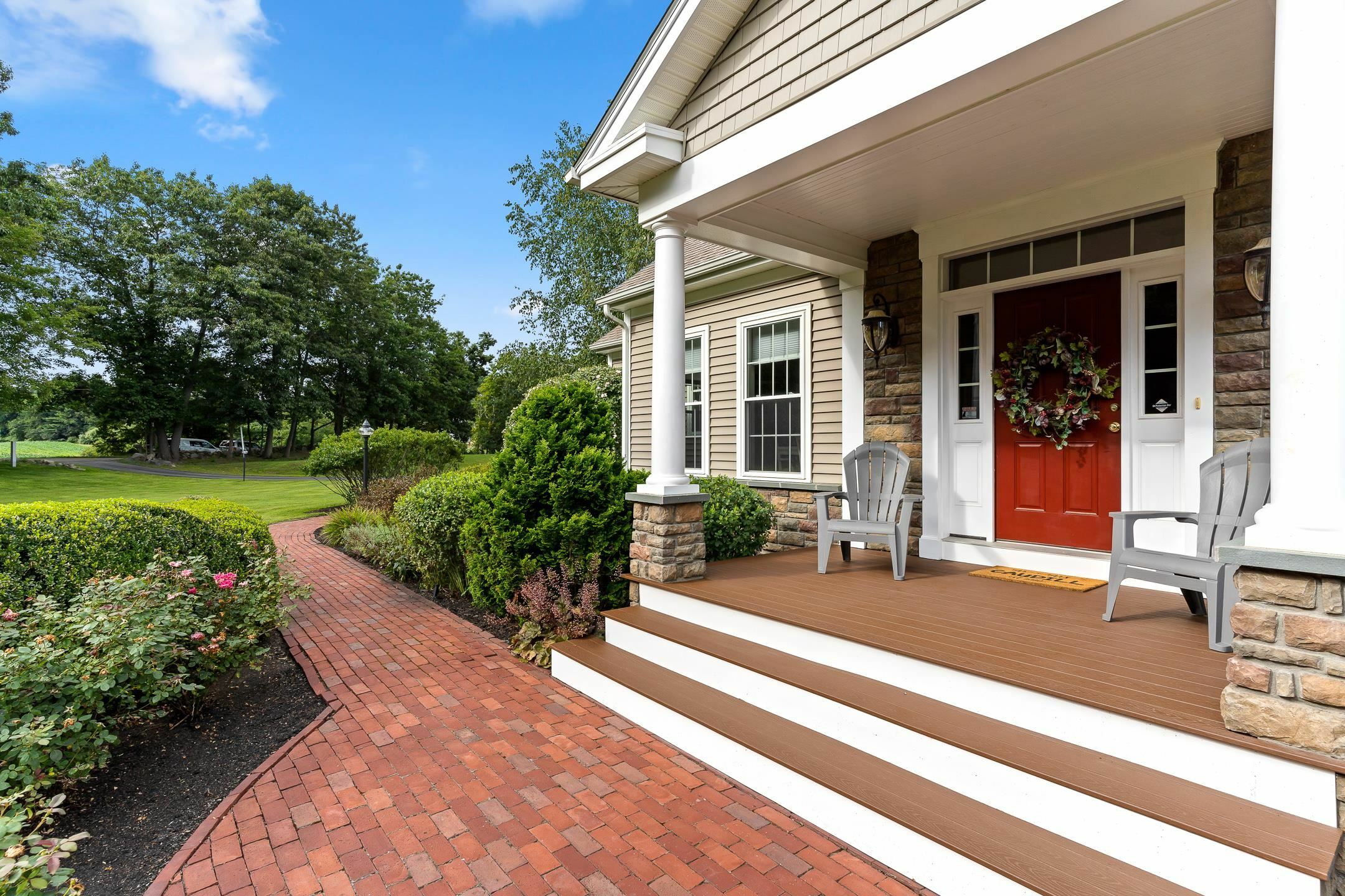 Property Photo: 90 N Pepperell Road NH 03049