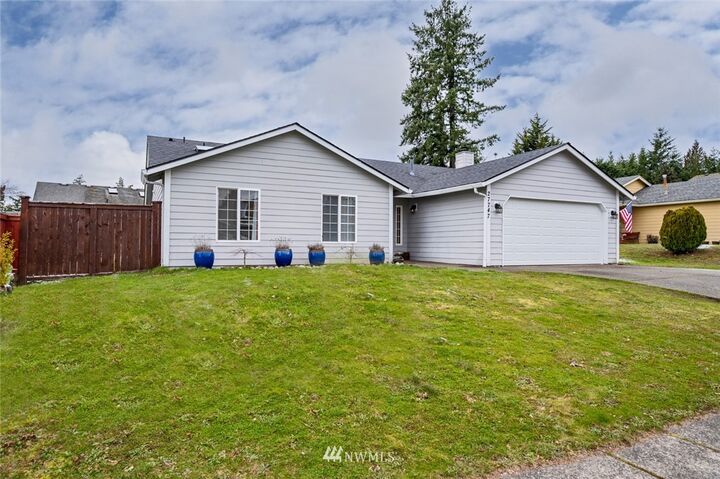 27747 212th Place SE  Maple Valley WA 98038 photo