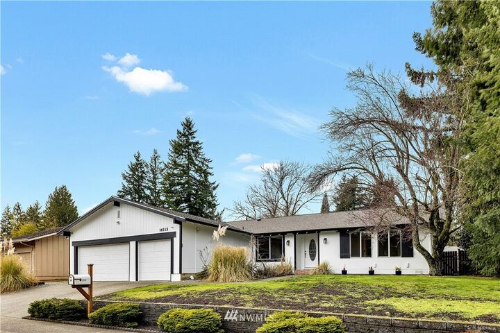 Property Photo:  16115 133rd Place SE  WA 98058 