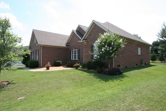 Property Photo:  113 Huntsman Circle  KY 42103 
