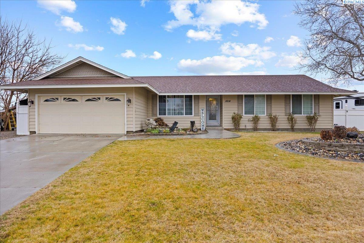 1614 S Quincy Pl  Kennewick WA 99337 photo