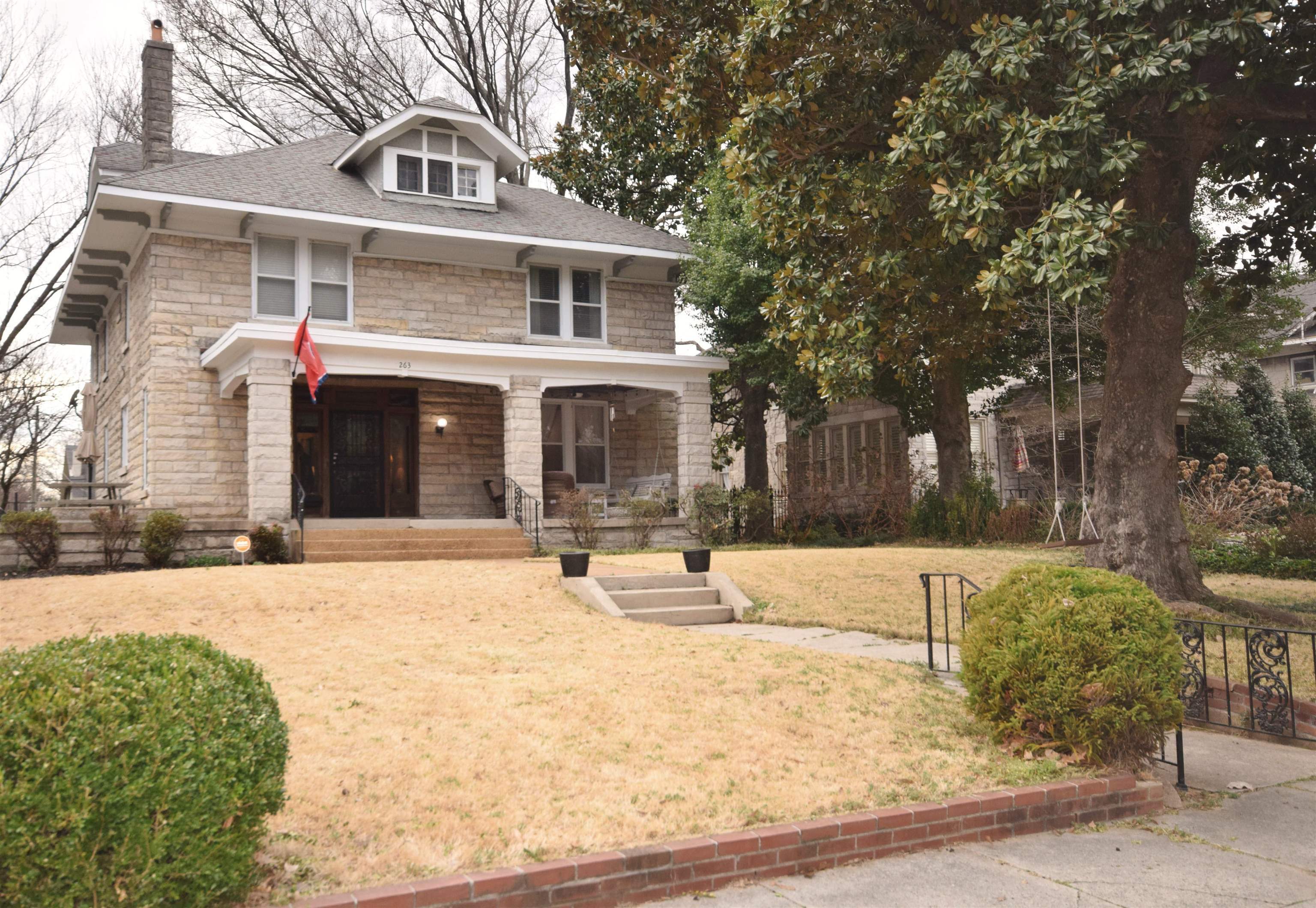 Property Photo:  263 Stonewall St  TN 38112 