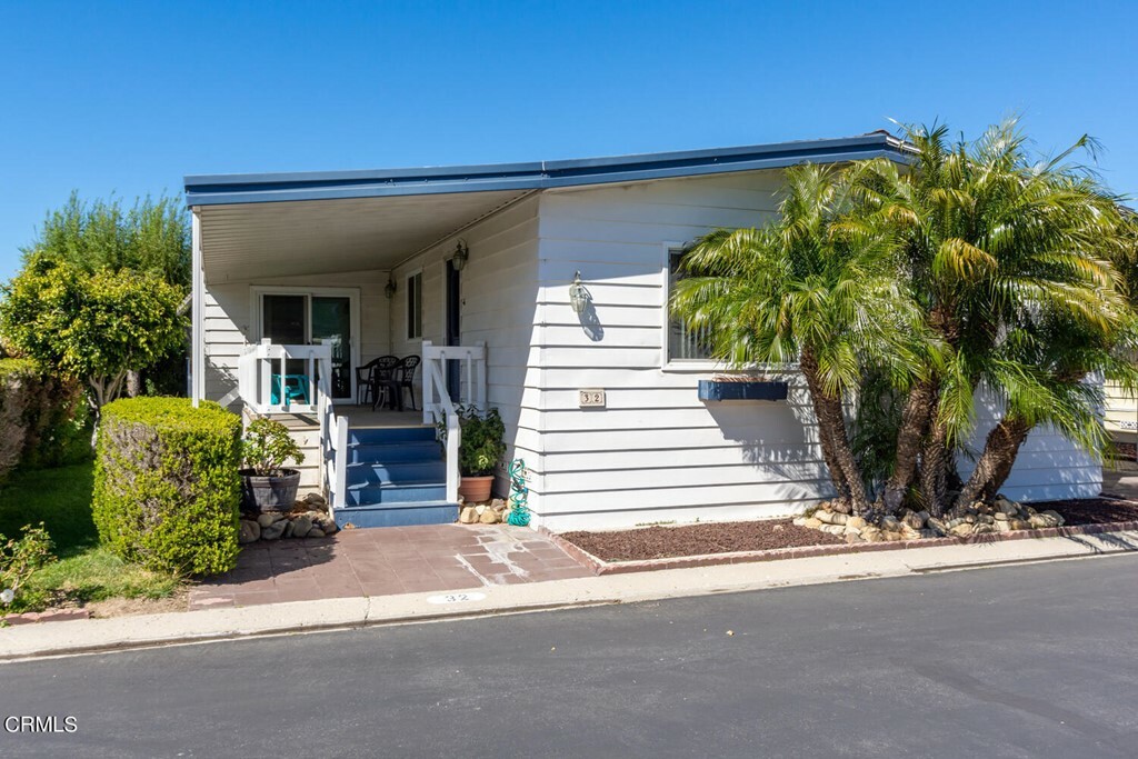 Property Photo:  500 W Santa Maria Street 32  CA 93060 