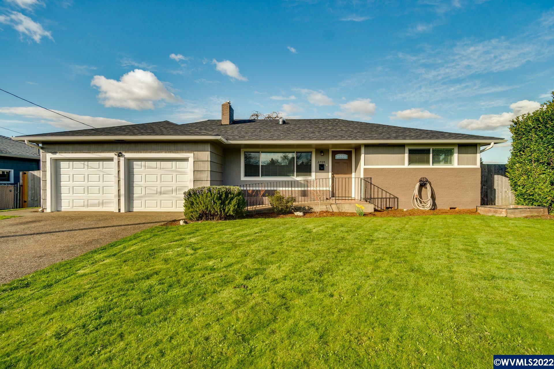 Property Photo:  2705  Alberta Av NE  OR 97301 