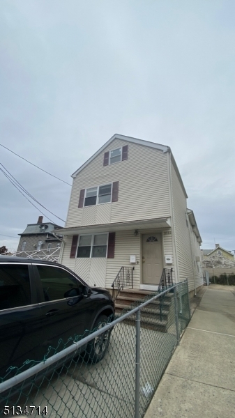 Property Photo: 1089 Lafayette St NJ 07201