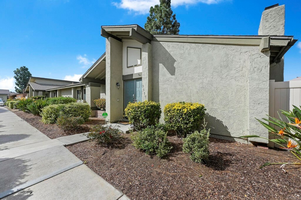 Property Photo:  3557 Apple Blossom Way  CA 92058 