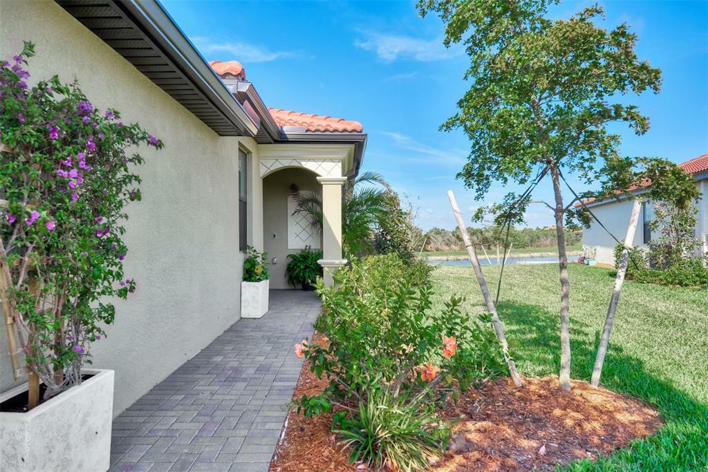 Property Photo: 23924 Skyflower Court FL 34293