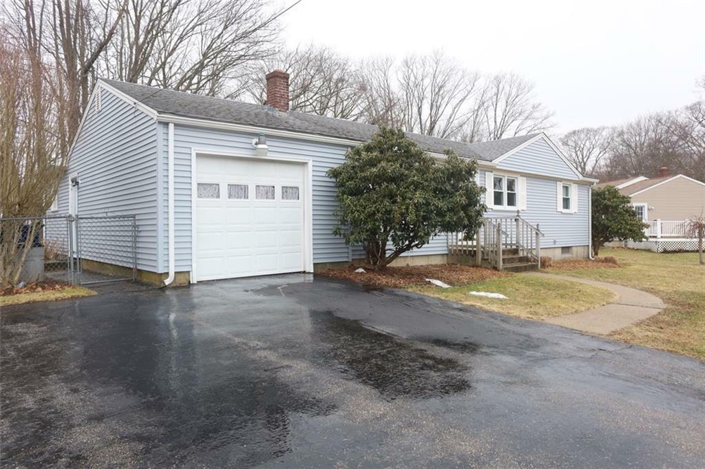 122 Hornet Rd  North Kingstown RI 02852 photo