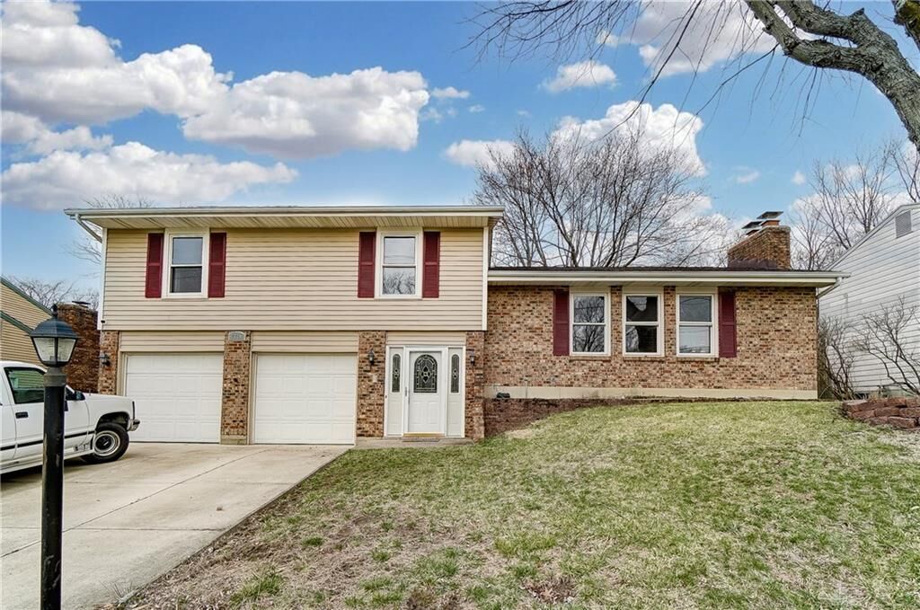 Property Photo:  7371 Union Schoolhouse Road  OH 45424 