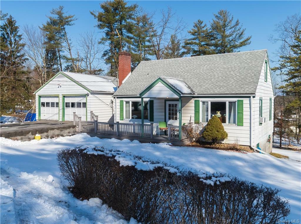 Property Photo:  13 Old Mill Road  NY 12429 