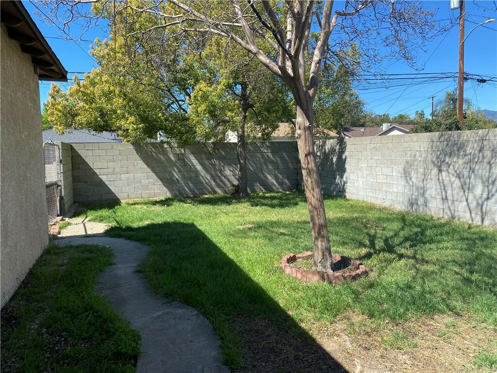 Property Photo: 3616 N Sierra Way CA 92405