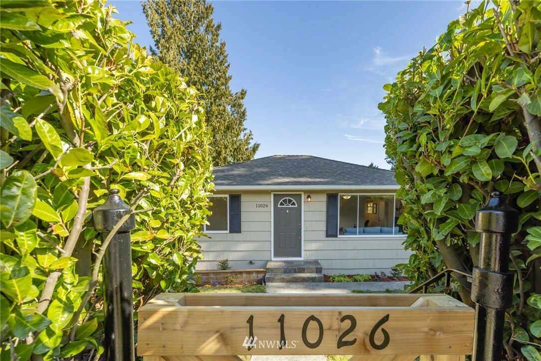 Property Photo:  11026 11th Avenue SW  WA 98146 