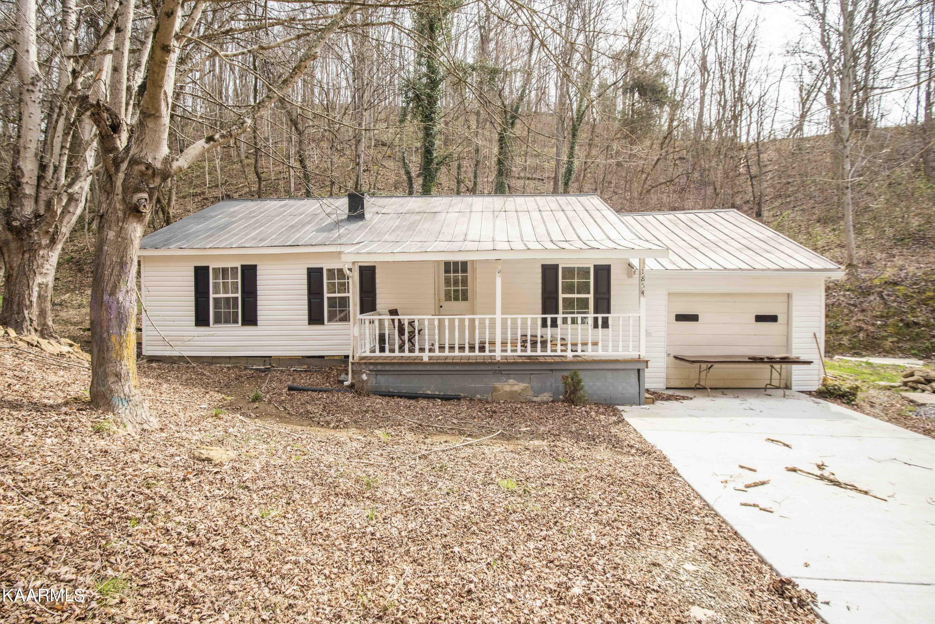 Property Photo:  1854 Shiloh Church Rd  TN 37865 