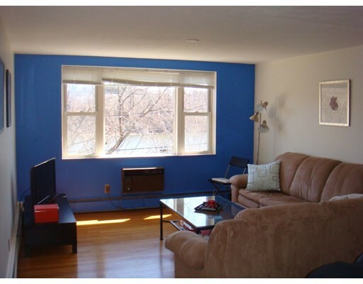 Property Photo: 1105 Lexington, Street 10-10 MA 02452