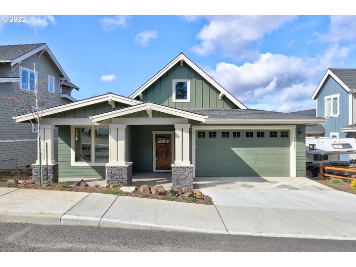 2301 Radio Way  The Dalles OR 97058 photo