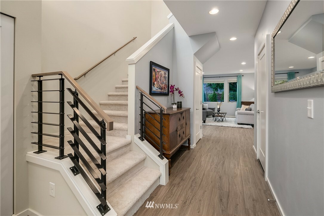 Property Photo: 15820 SE 252nd Place WA 98042