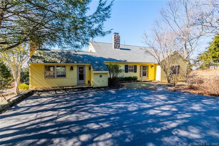 9-1 Meetinghouse Lane  Old Lyme CT 06371 photo