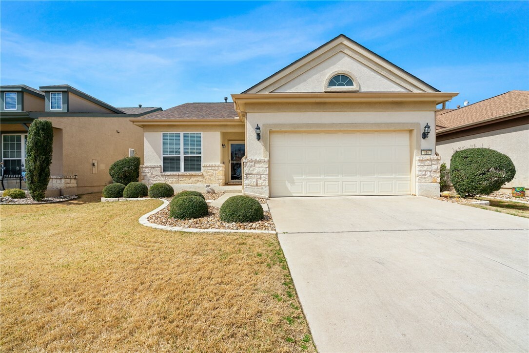 Property Photo:  316 Monument Hill Trail  TX 78633 