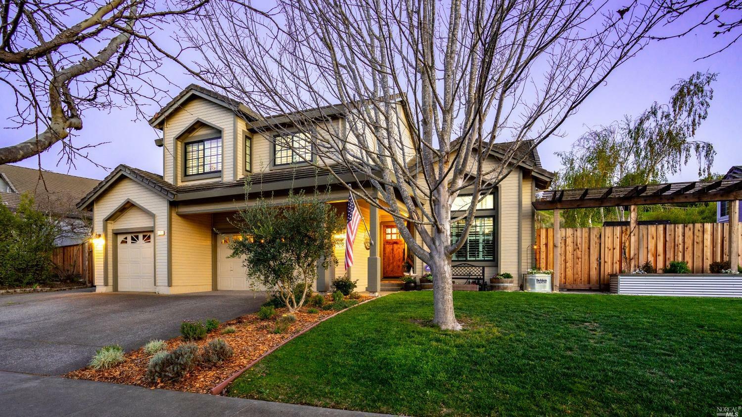 171 Grevillia Drive  Petaluma CA 94952 photo
