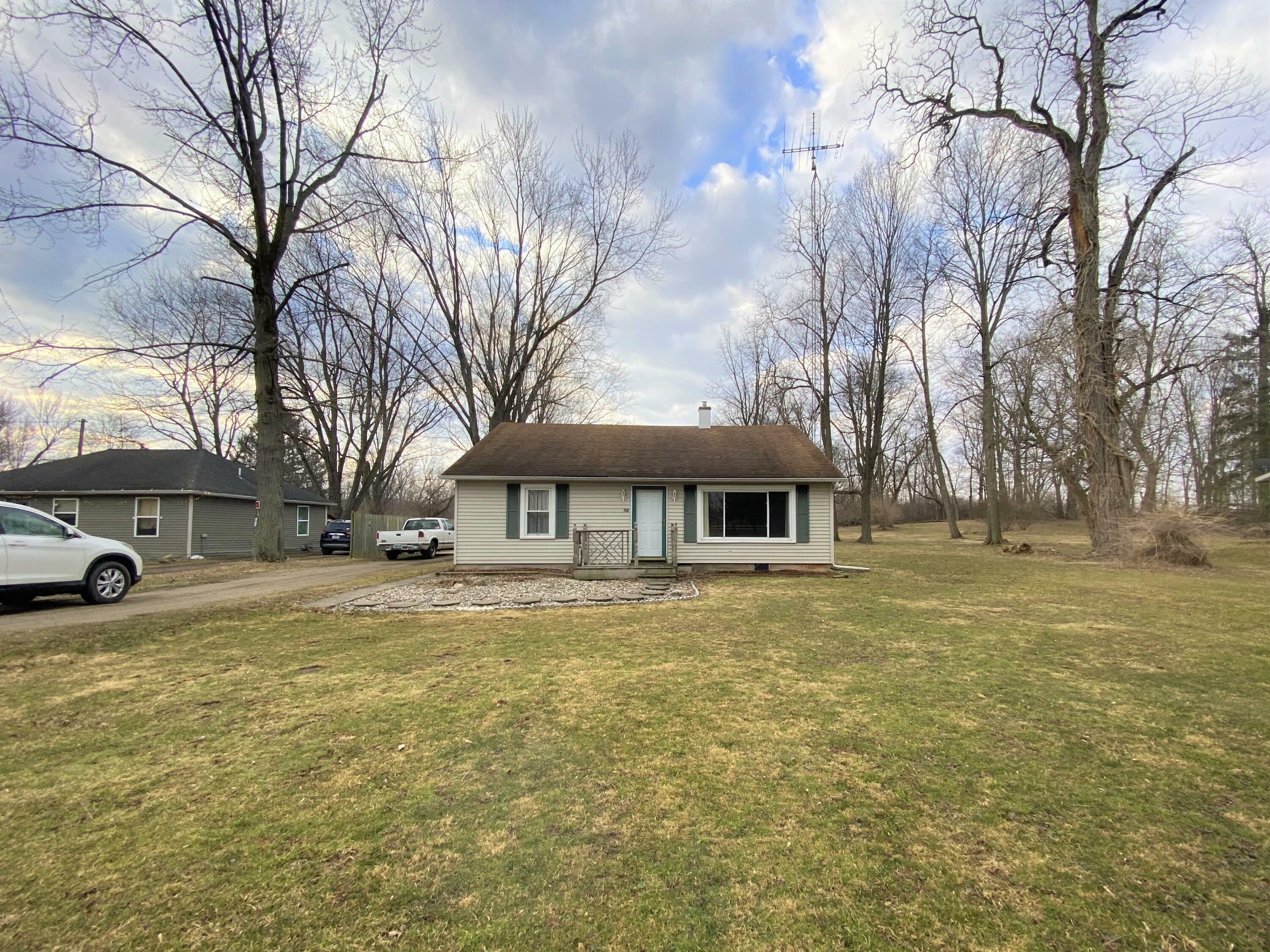 Property Photo:  7126 Paw Paw Avenue  MI 49098 