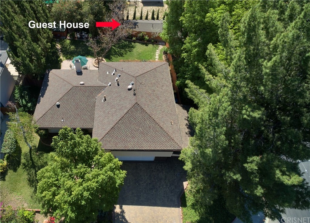 Property Photo:  22156 Itasca Street  CA 91311 