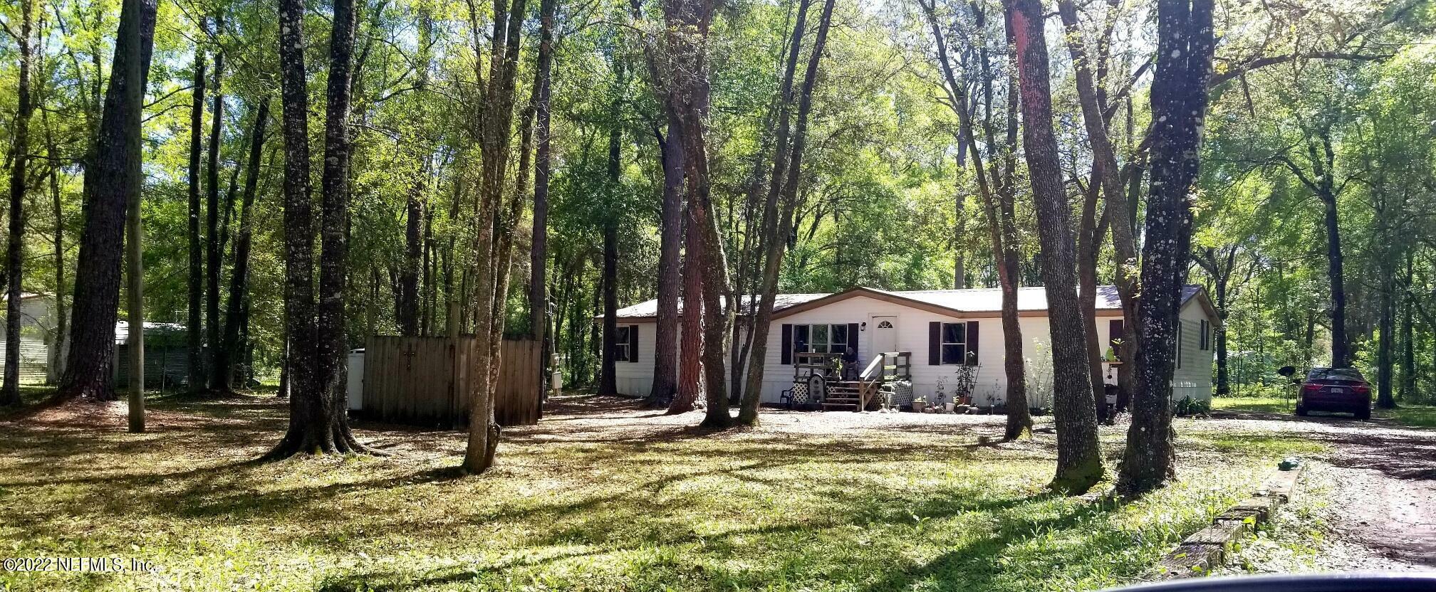 Property Photo: 4915 Flagler Estates Boulevard FL 32145
