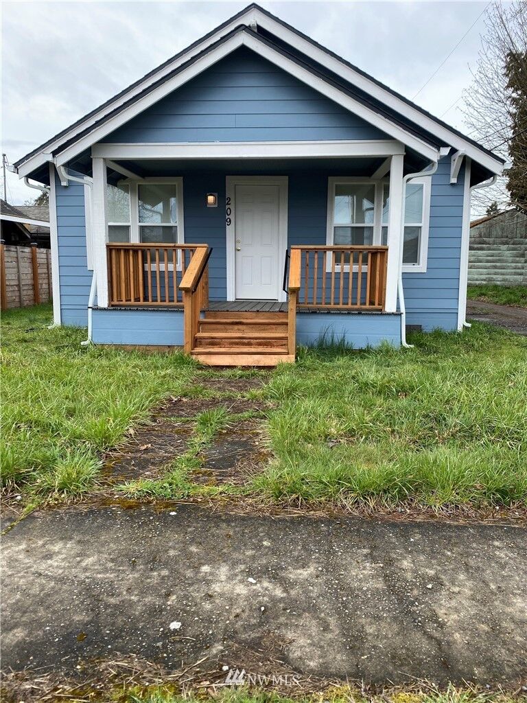 Property Photo: 209 Yew Street WA 98531