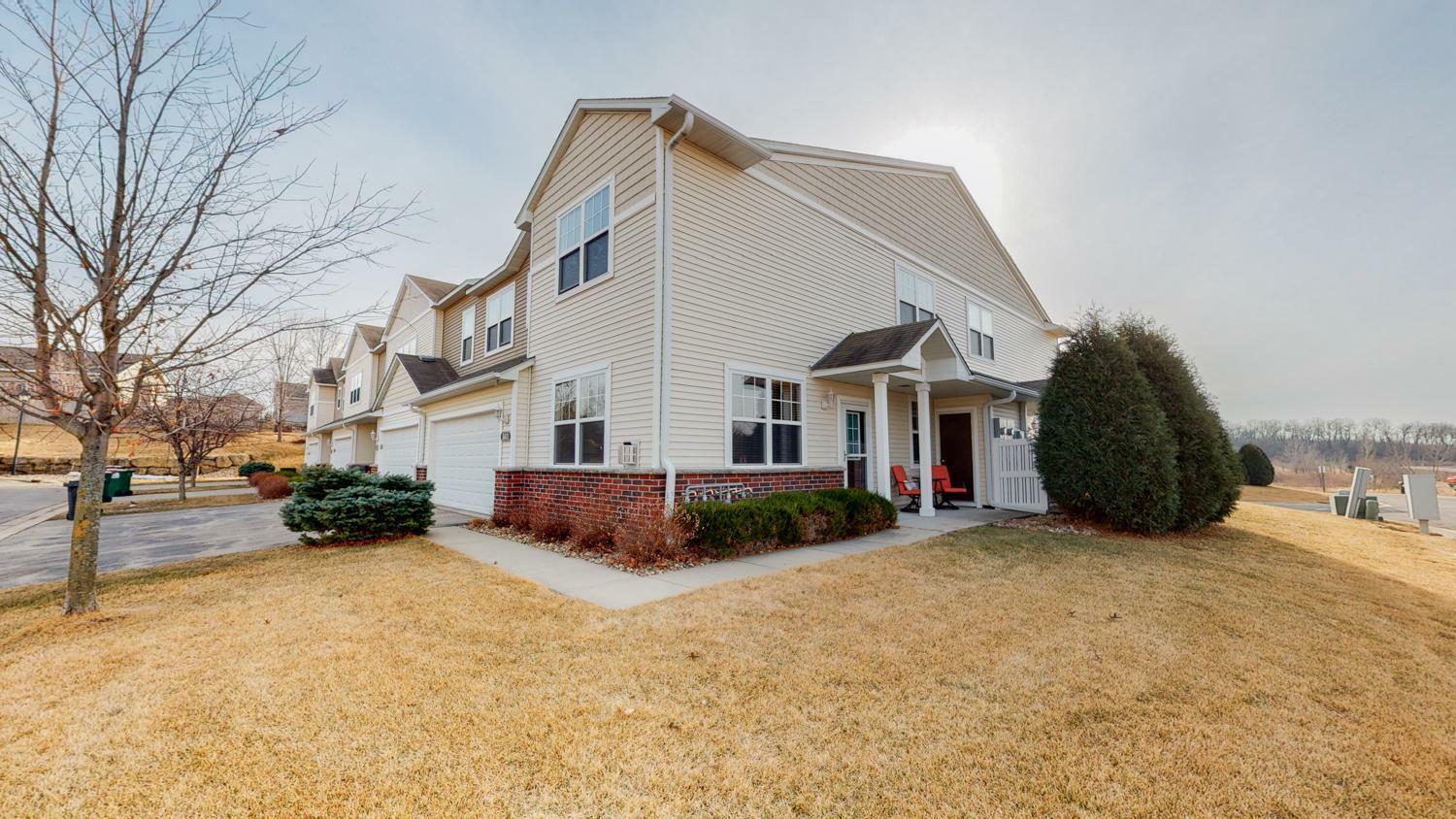 Property Photo: 5031 Scarlet Lane SE MN 55904