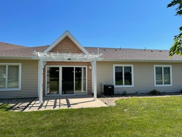 1412 Stone Lane 418  Waverly IA 50677 photo