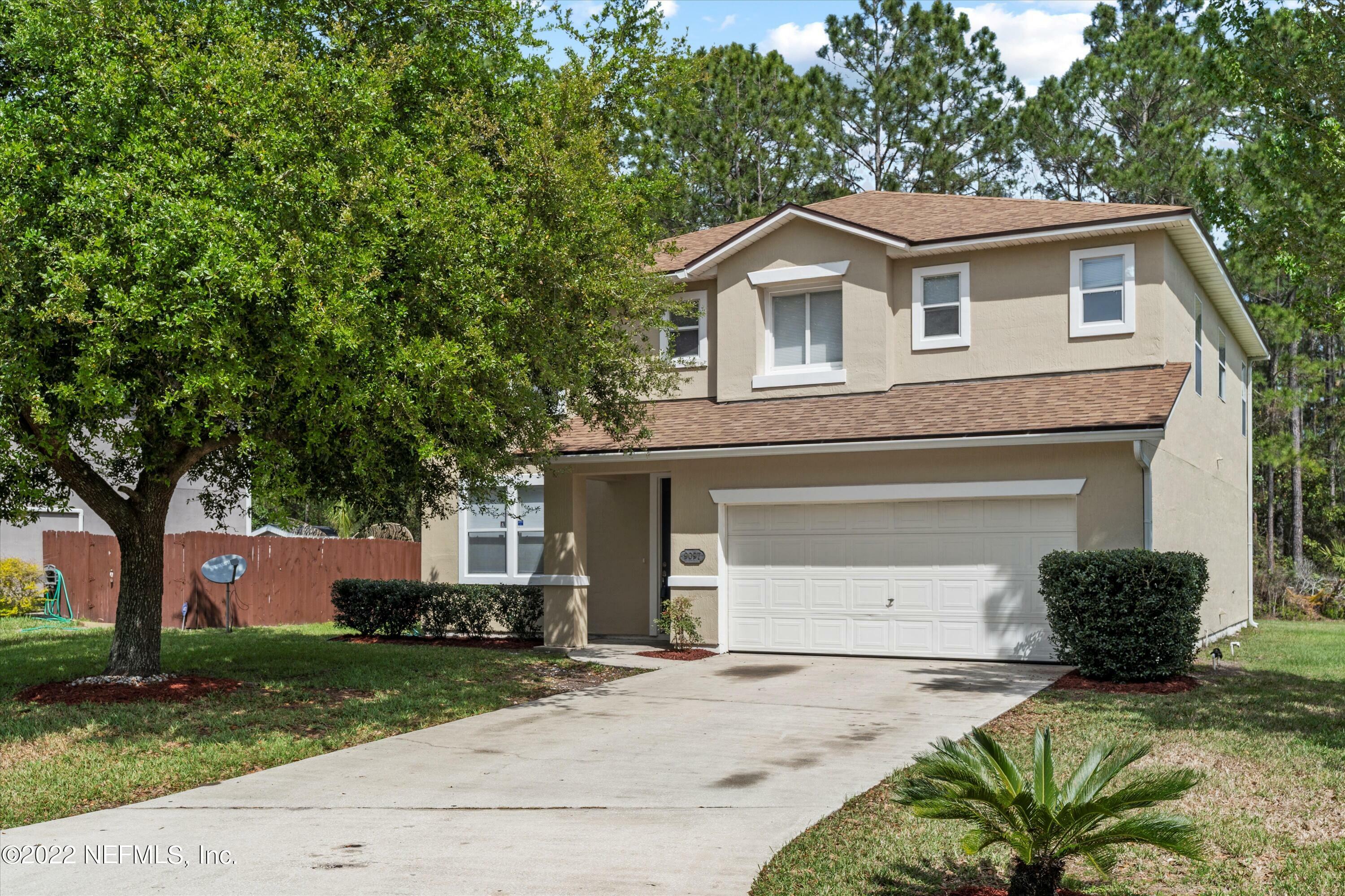 Property Photo:  9097 Redtail Drive  FL 32222 