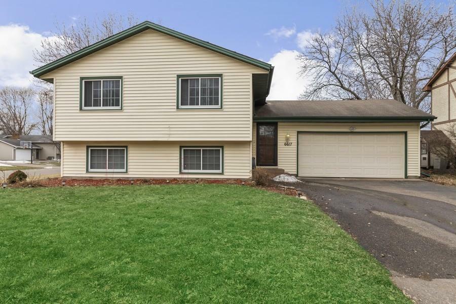 Property Photo:  6617 Gettysburg Avenue N  MN 55428 