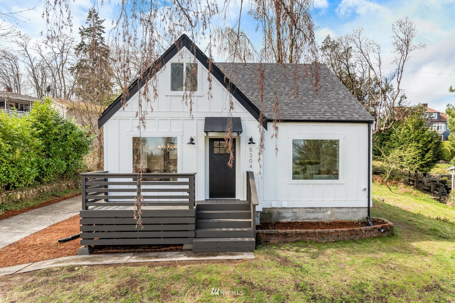 Property Photo:  5304 N Defiance Street  WA 98407 