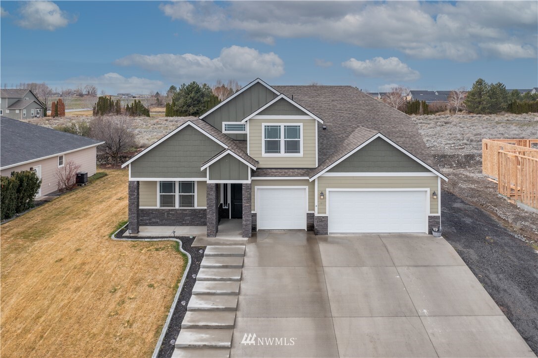 Property Photo: 4062 Edwards Drive WA 98837