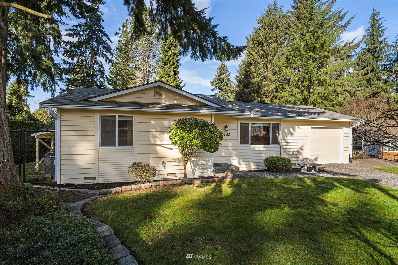 Property Photo: 5732 145th Street SW WA 98026