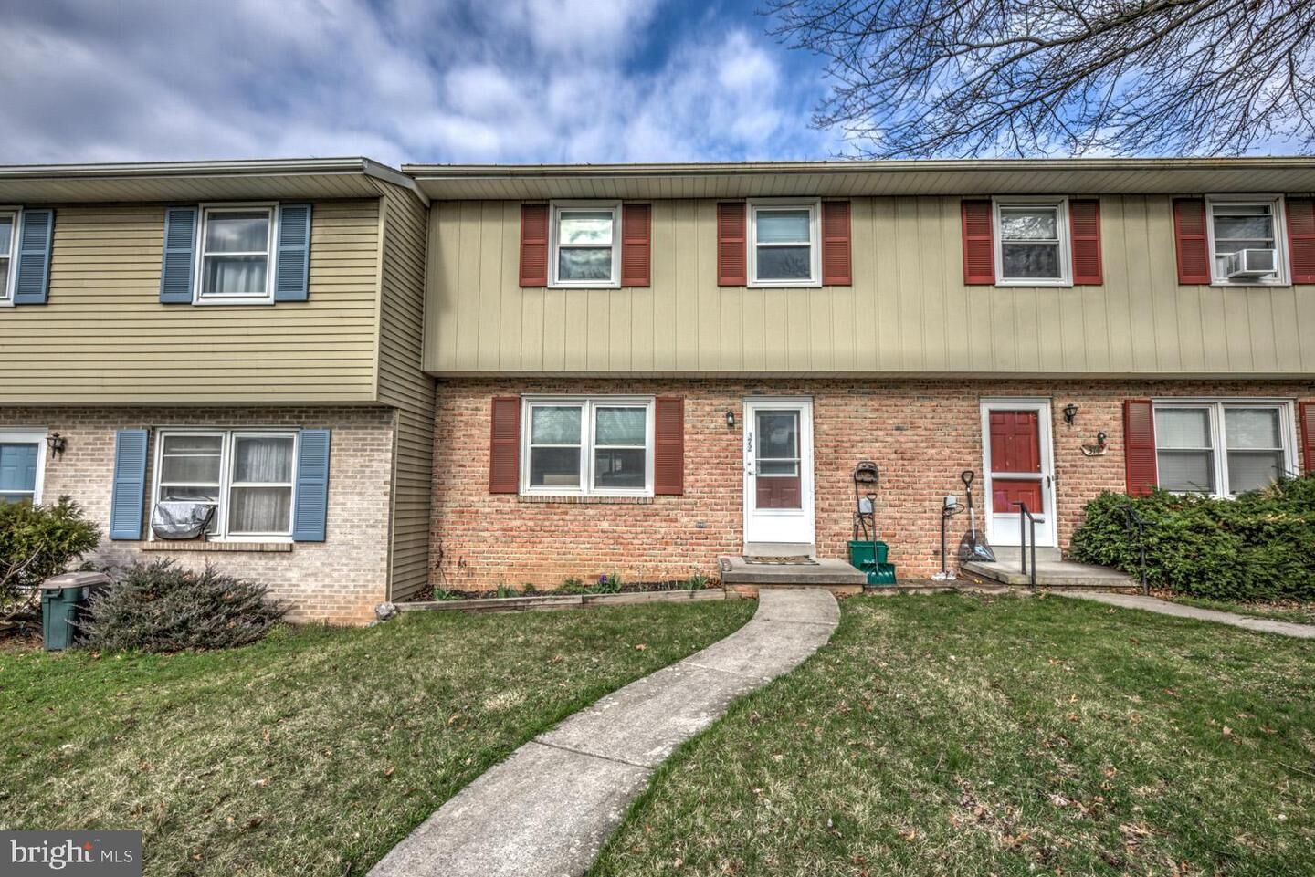 Property Photo: 372 Jeff Avenue PA 17522