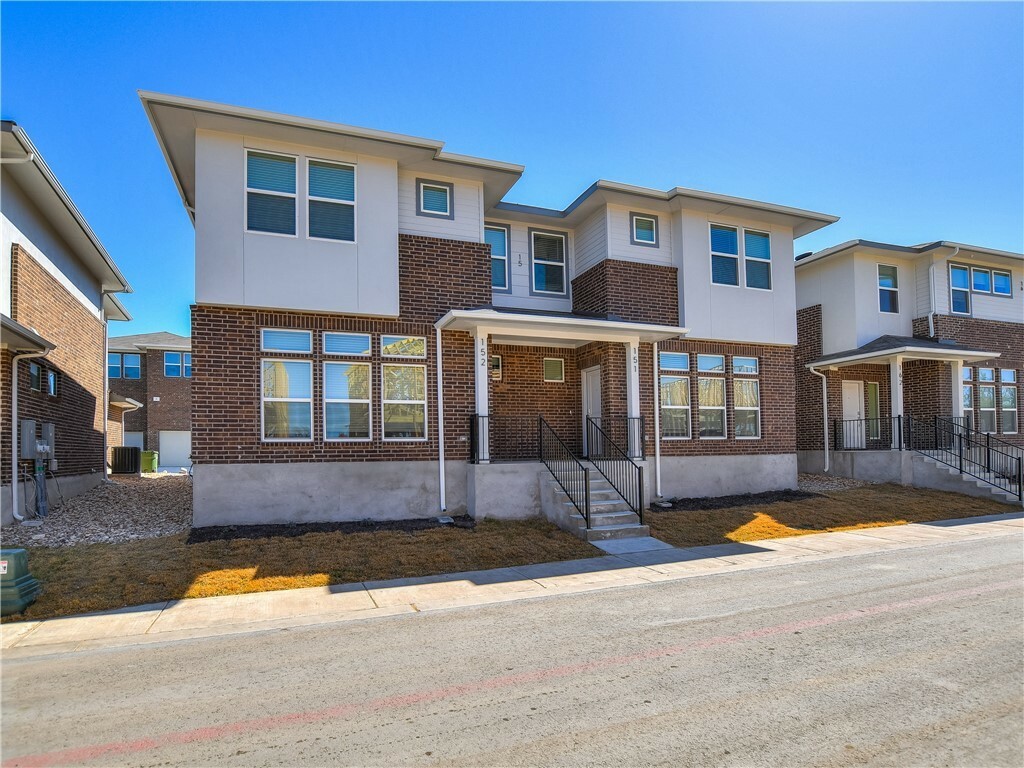 Property Photo: 605 W South Street 16 TX 78641