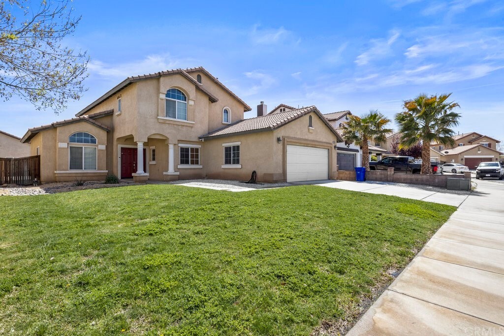 Property Photo: 12563 Sunglow Lane CA 92392