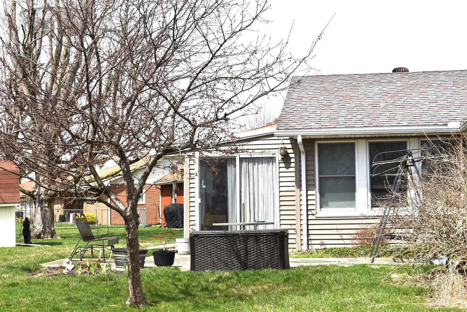 Property Photo:  127 Eden Ave  OH 45169 