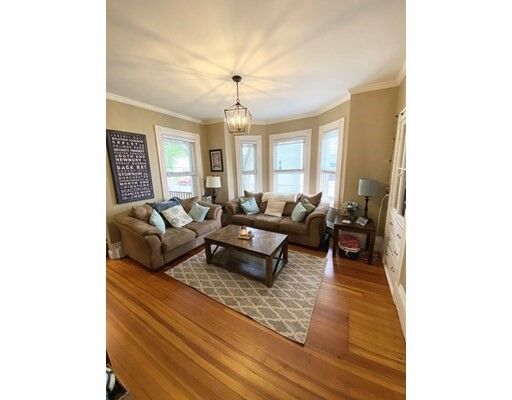 Property Photo:  47 Vernon St 3  MA 02453 