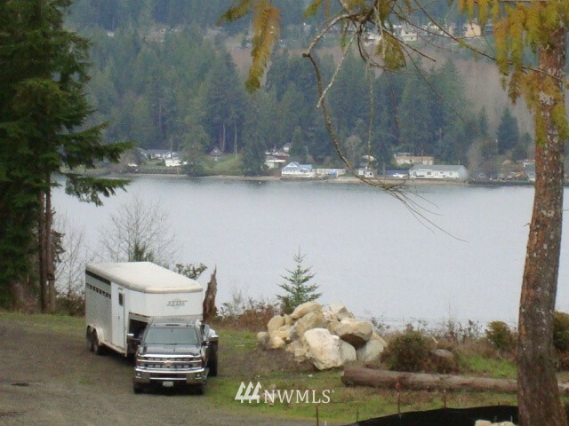 Property Photo: 146 E Victor Road WA 98528