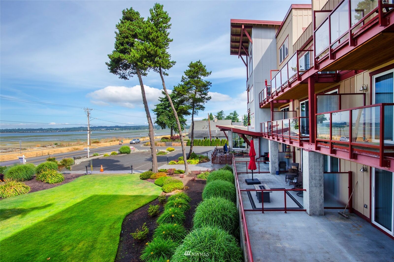 Property Photo:  7714 Birch Bay Drive 203  WA 98230 