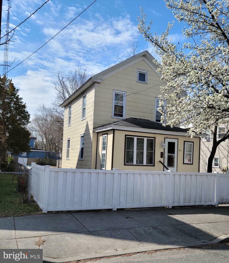 Property Photo:  417 E Broad Street  NJ 08332 