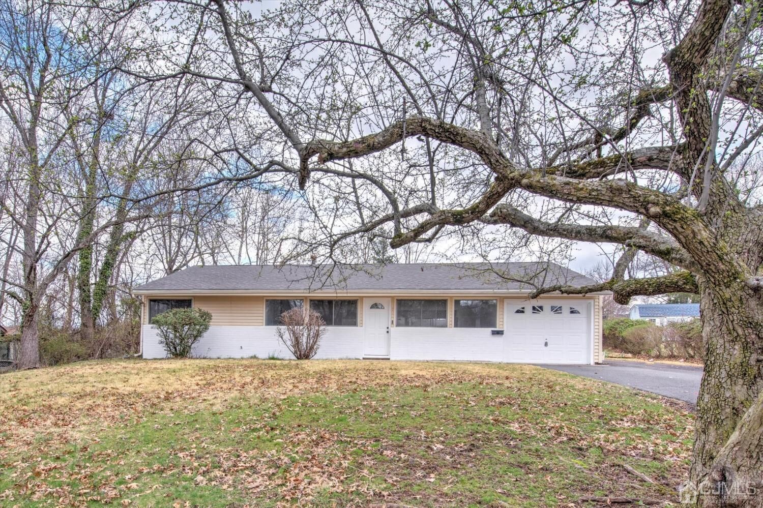Property Photo: 5 Joline Road NJ 08824