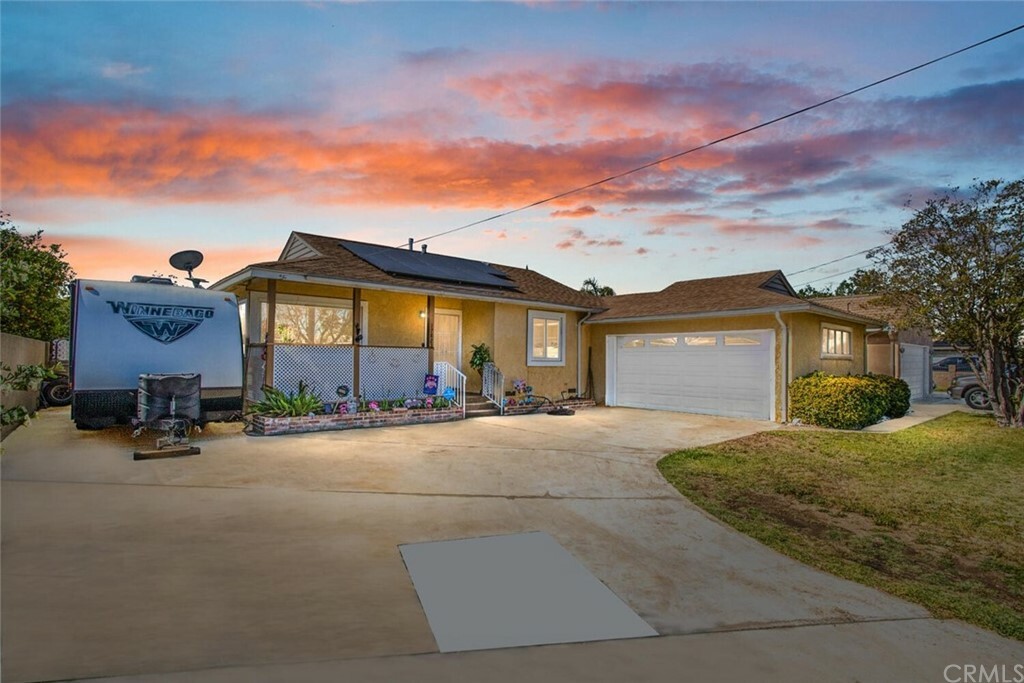 Property Photo: 17823 Owen Street CA 92335