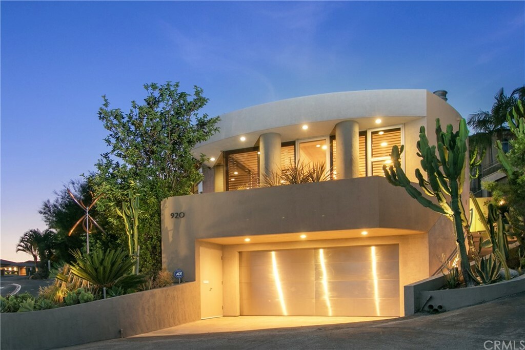 Property Photo: 920 Skyline Drive CA 92651