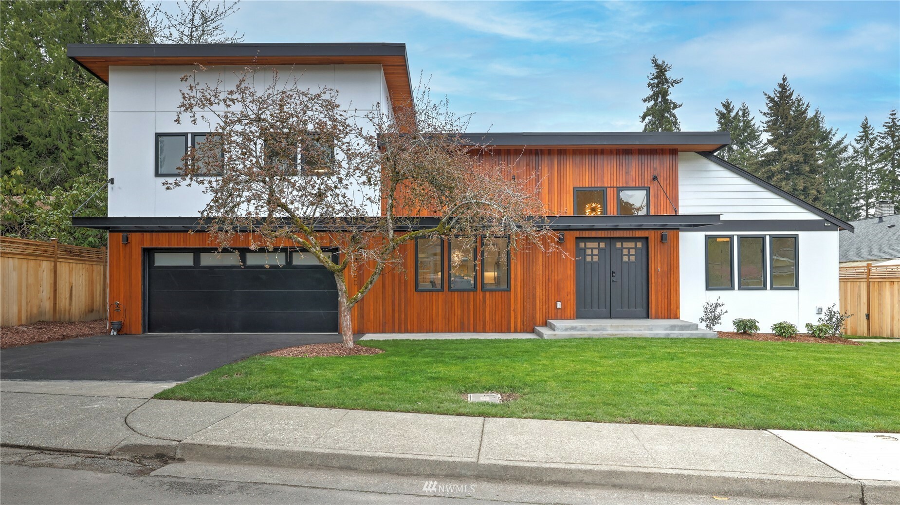 Property Photo: 14050 SE 10th Street WA 98007
