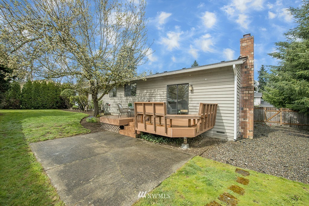 Property Photo:  7835 NE 144th Street  WA 98034 