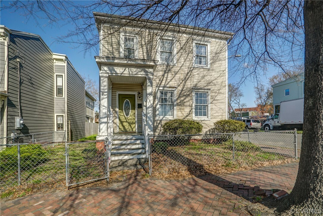 Property Photo: 820 N 25th Street VA 23223