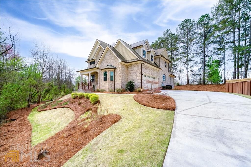 Property Photo: 4019 Wild Orchid Lane GA 30052